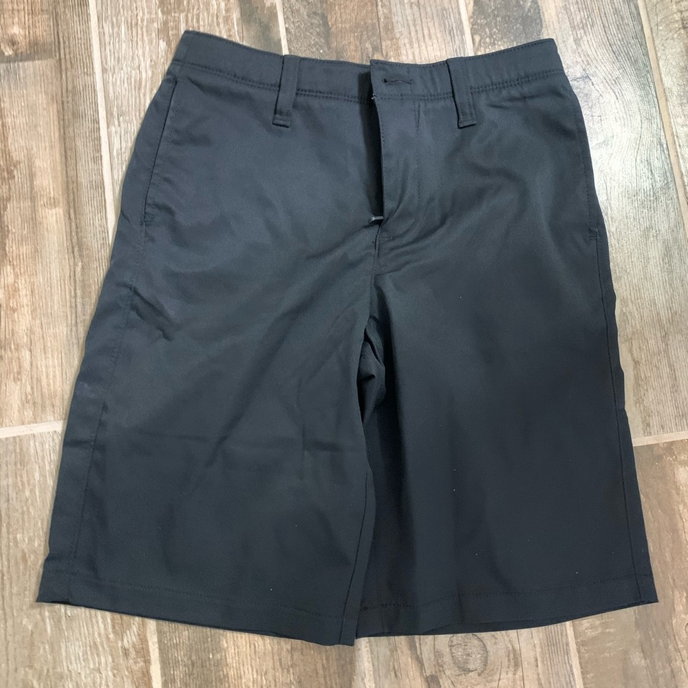 Boys Under Armour shorts